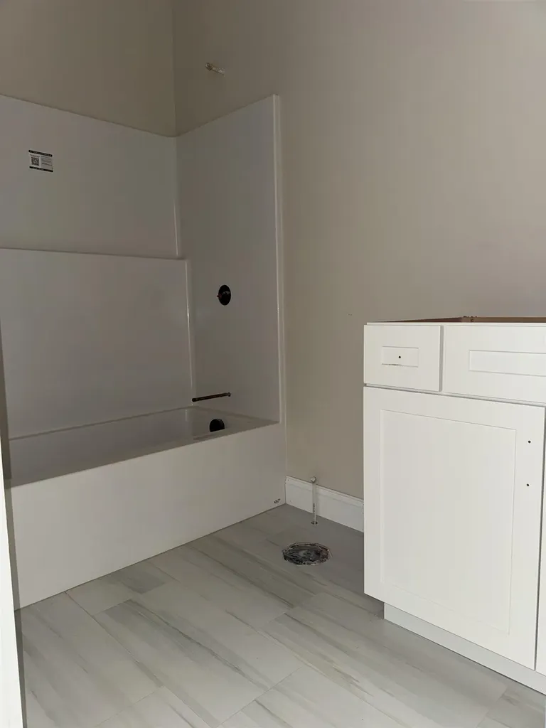 80 Bypass 28 Derry NH 03038