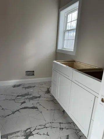 80 Bypass 28 Derry NH 03038