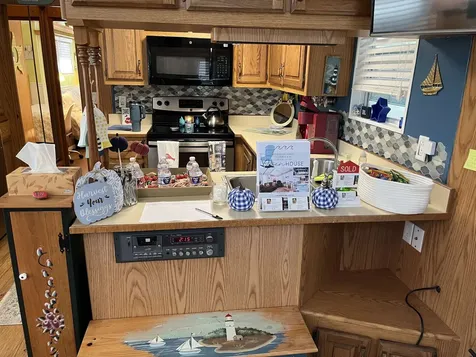 308 Route 286 Seabrook NH 03874