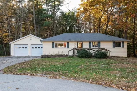 14 Cherokee Street Dover NH 03820