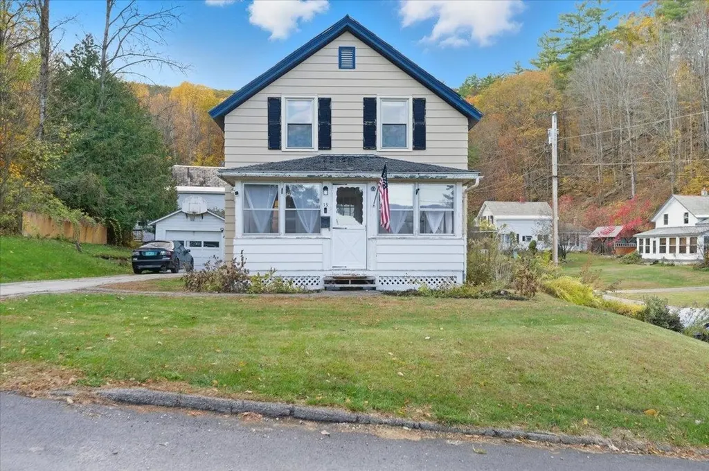 13 Pleasant Street Proctor VT 05765