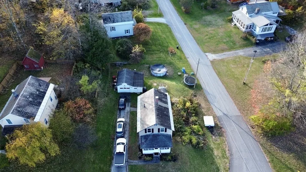 13 Pleasant Street Proctor VT 05765