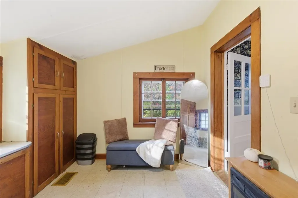 13 Pleasant Street Proctor VT 05765