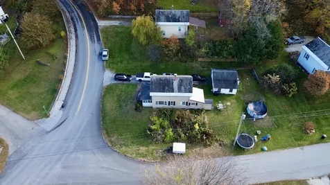 13 Pleasant Street Proctor VT 05765