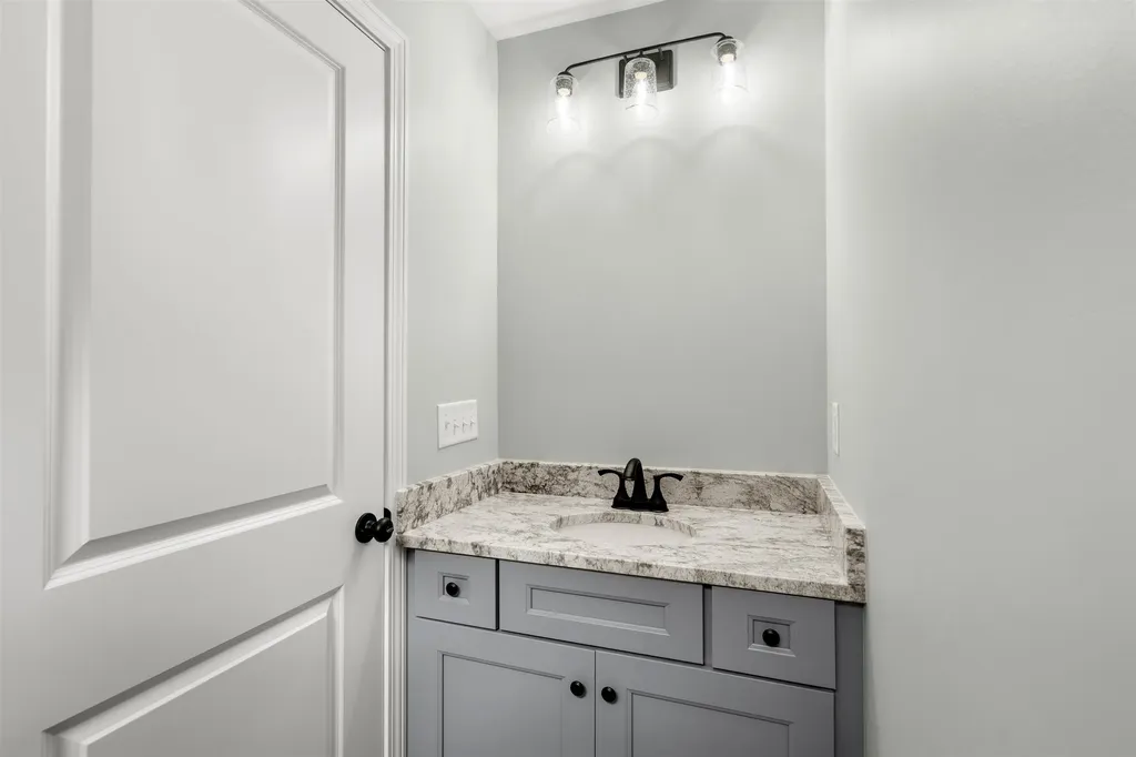 10 Turgeons Lane Somersworth NH 03878