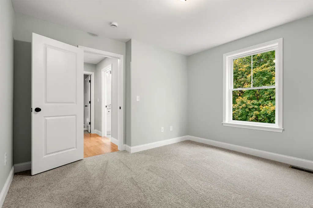 10 Turgeons Lane Somersworth NH 03878