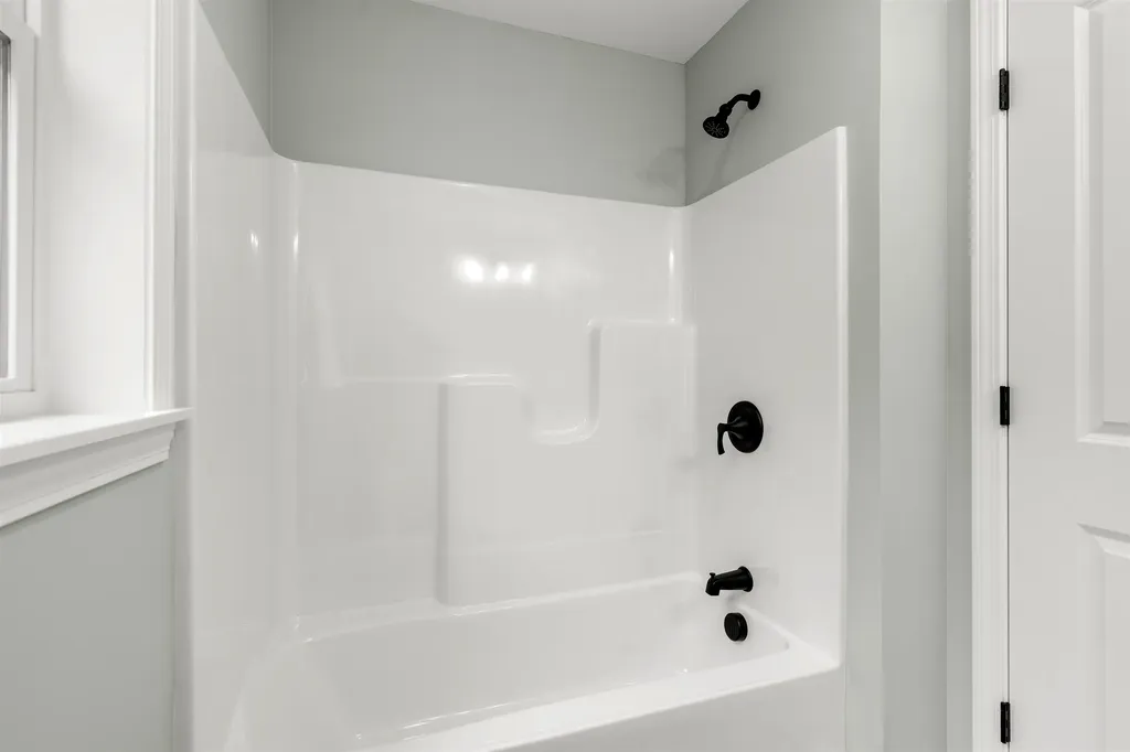 10 Turgeons Lane Somersworth NH 03878