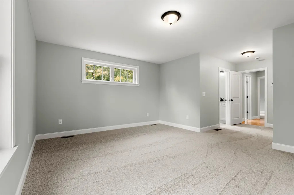 10 Turgeons Lane Somersworth NH 03878