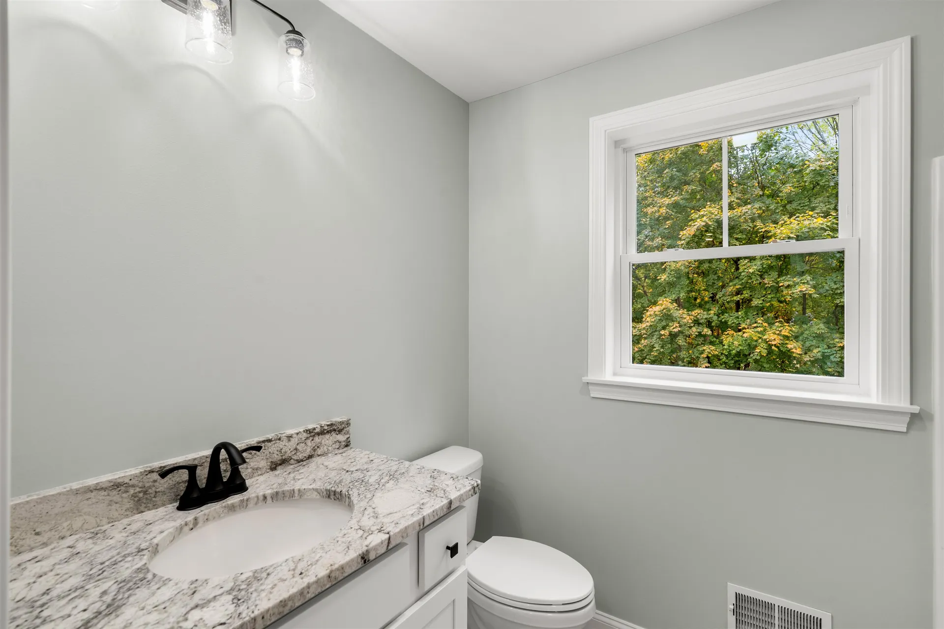 10 Turgeons Lane Somersworth NH 03878