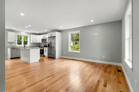 10 Turgeons Lane Somersworth NH 03878