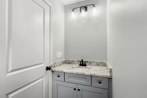 10 Turgeons Lane Somersworth NH 03878