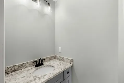 10 Turgeons Lane Somersworth NH 03878