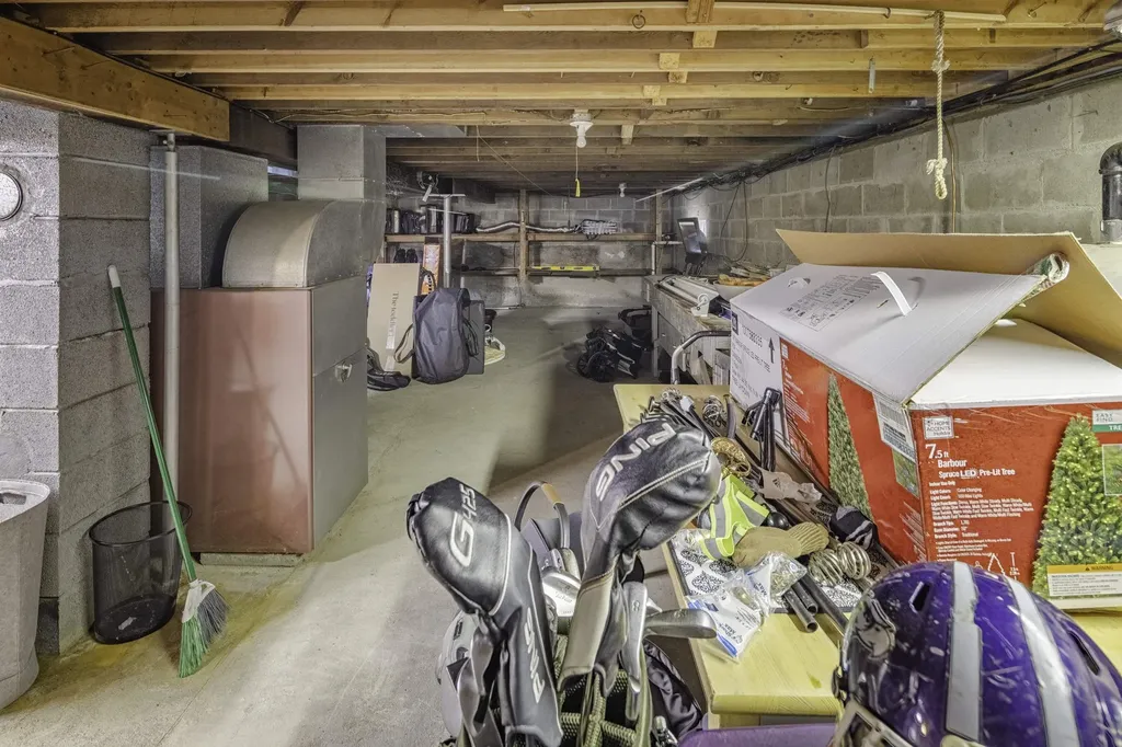 5 Cedarbrook Drive Dover NH 03820