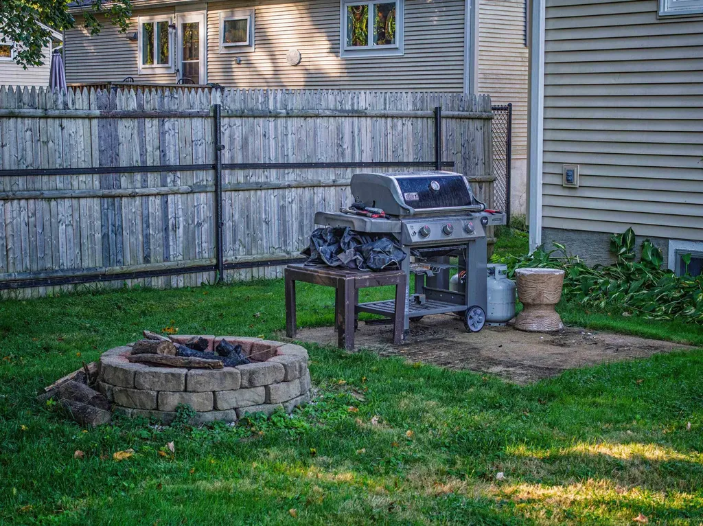 5 Cedarbrook Drive Dover NH 03820