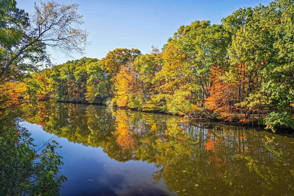 5 Cedarbrook Drive Dover NH 03820