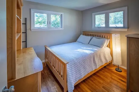 5 Cedarbrook Drive Dover NH 03820