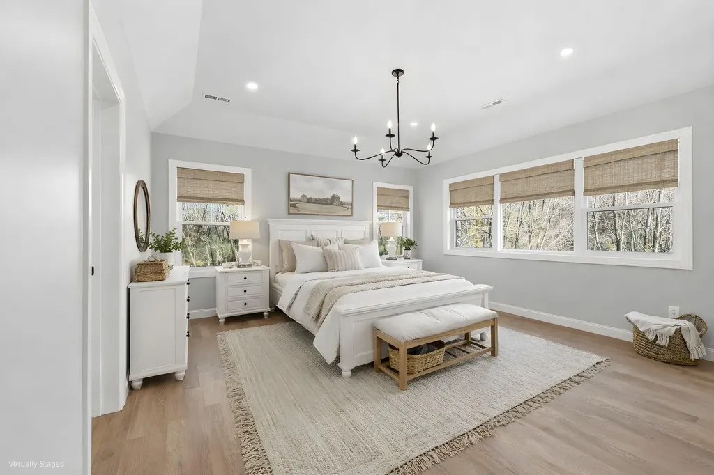 63 Mammoth Road Windham NH 03087