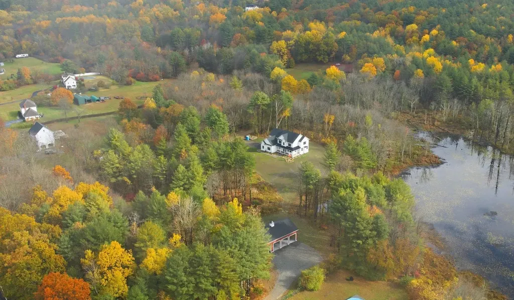 63 Mammoth Road Windham NH 03087