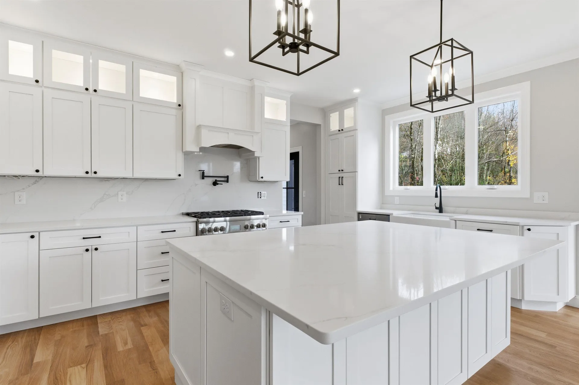 63 Mammoth Road Windham NH 03087