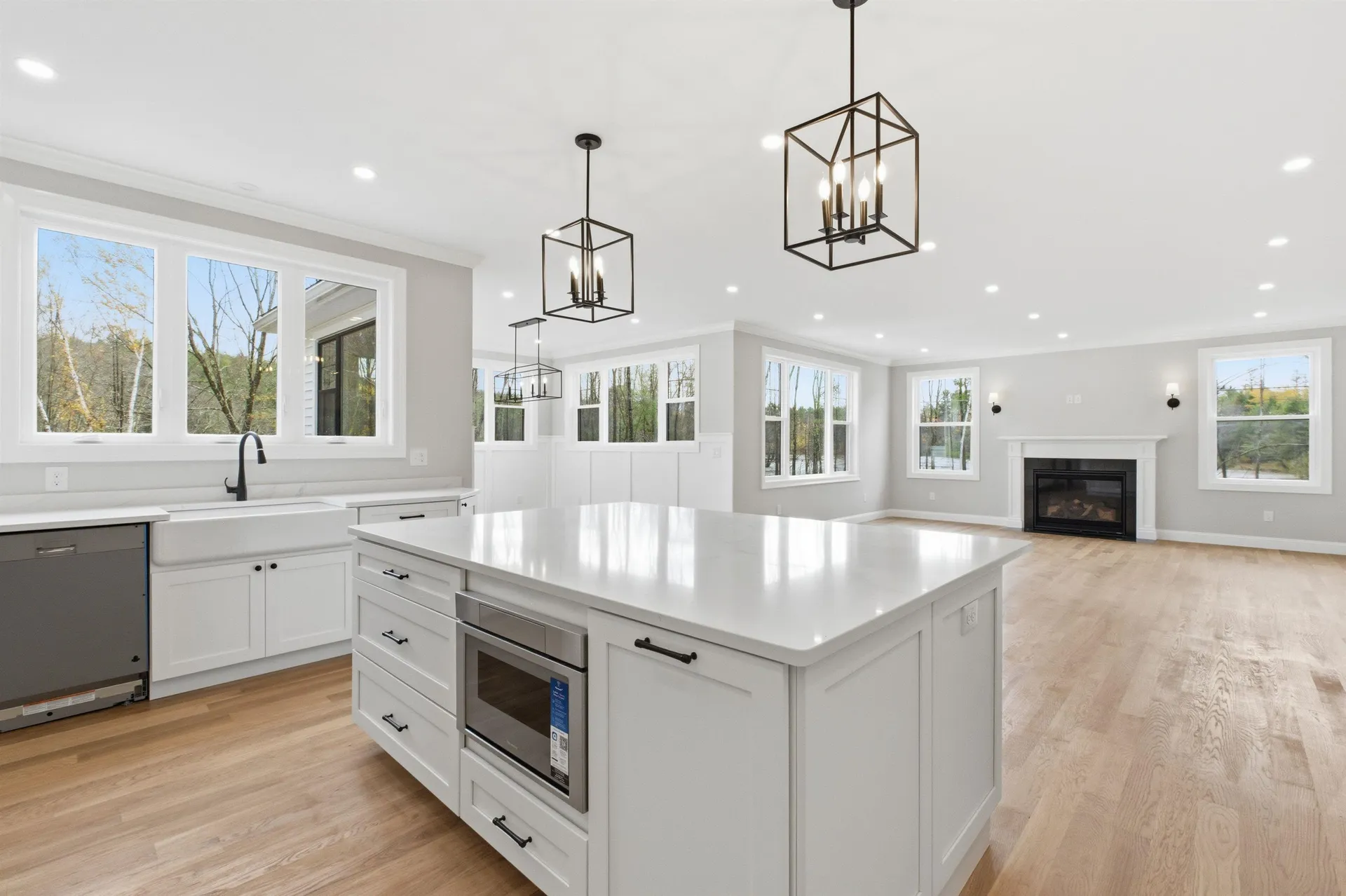 63 Mammoth Road Windham NH 03087