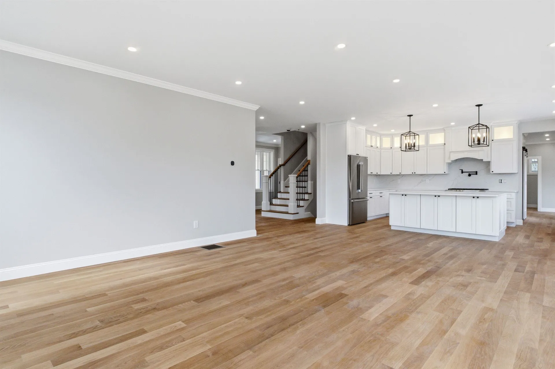 63 Mammoth Road Windham NH 03087