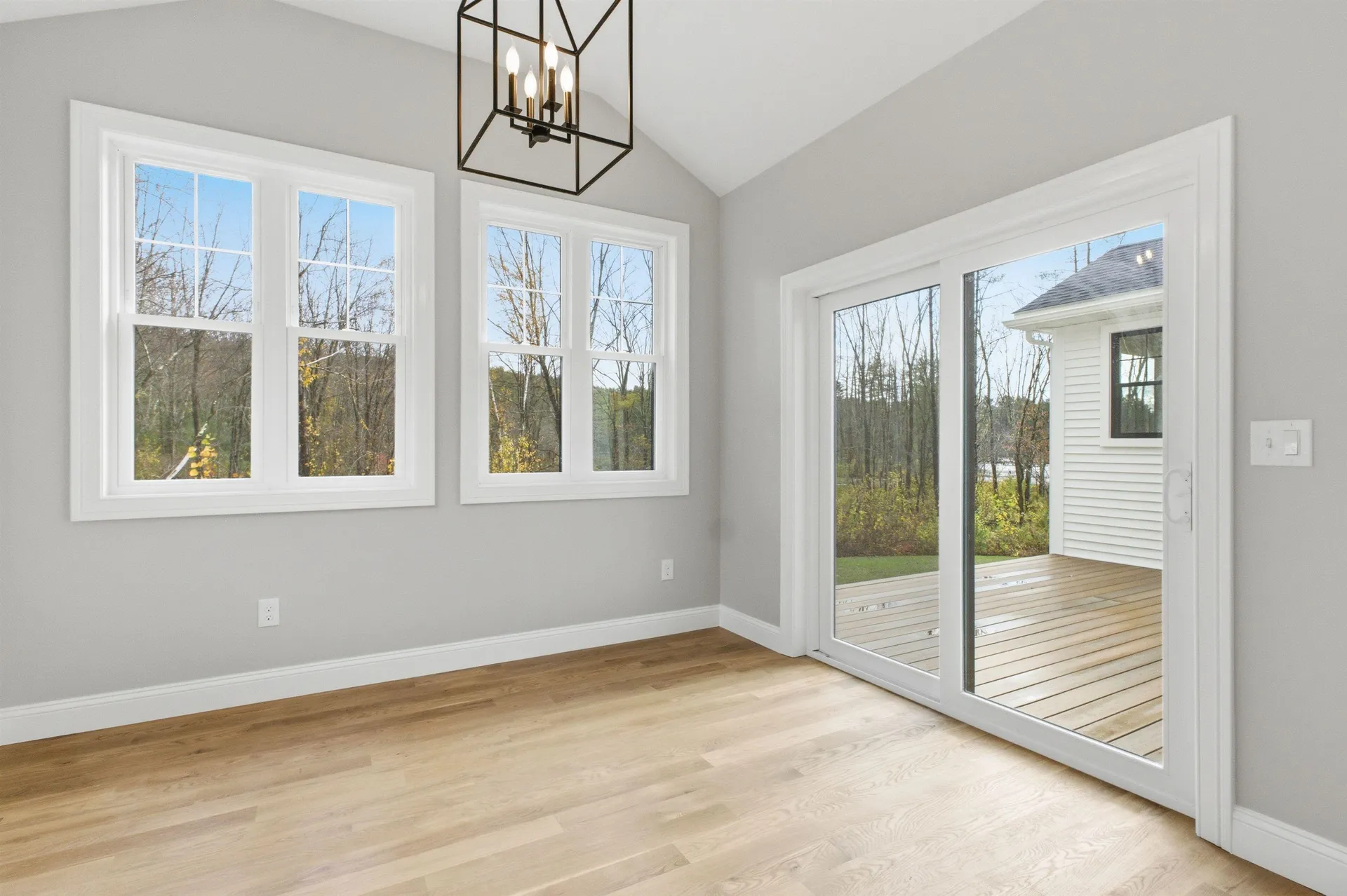 63 Mammoth Road Windham NH 03087