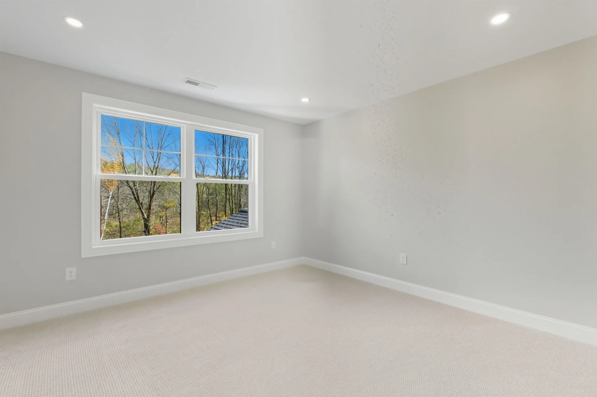 63 Mammoth Road Windham NH 03087