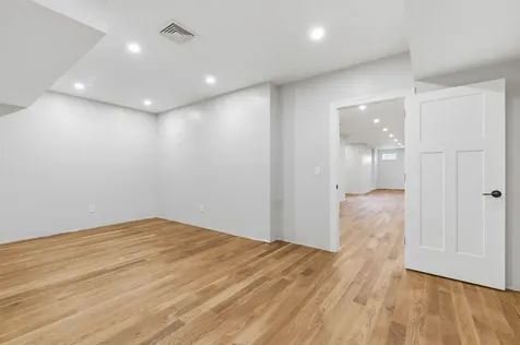 63 Mammoth Road Windham NH 03087