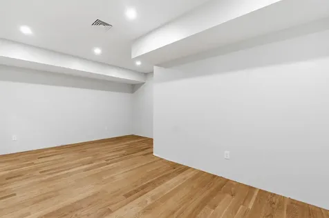 63 Mammoth Road Windham NH 03087