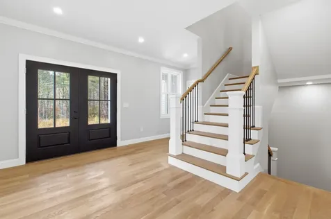 63 Mammoth Road Windham NH 03087