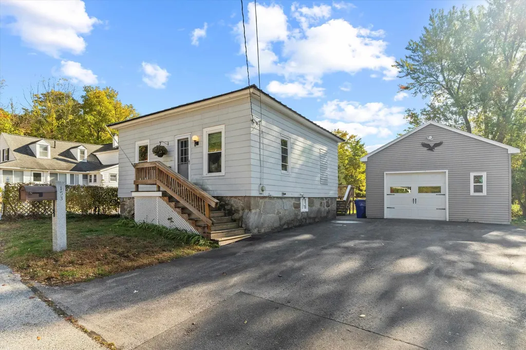 153 Bow Street Manchester NH 03103