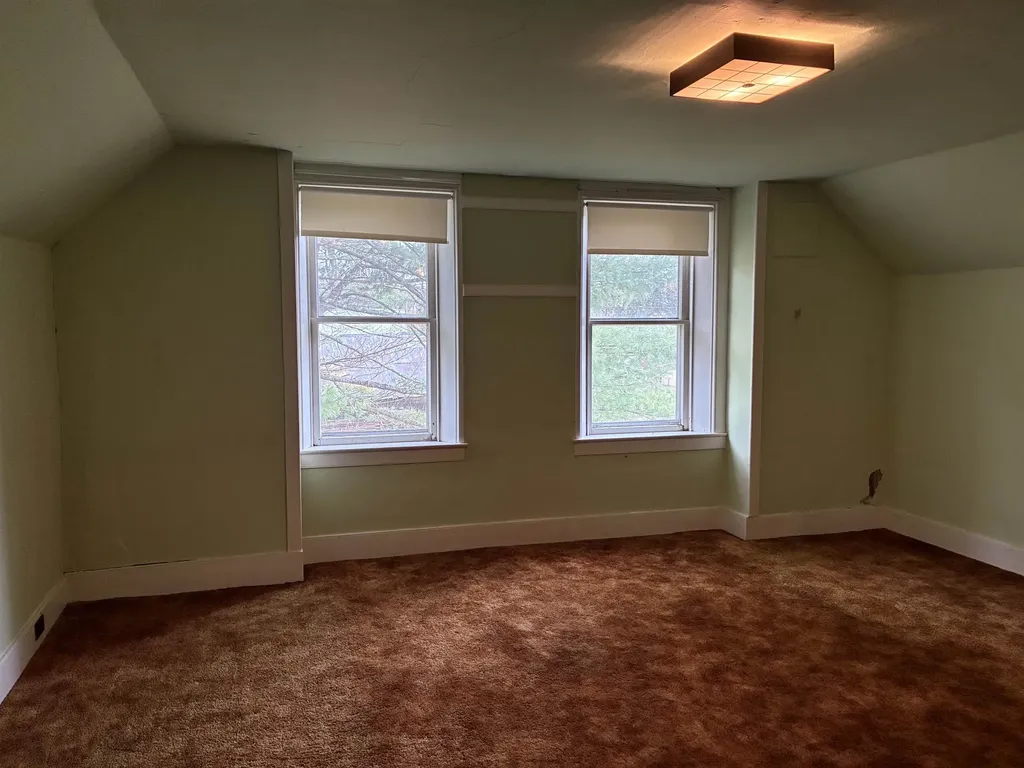 176 Store Hill Road Bethel VT 05032