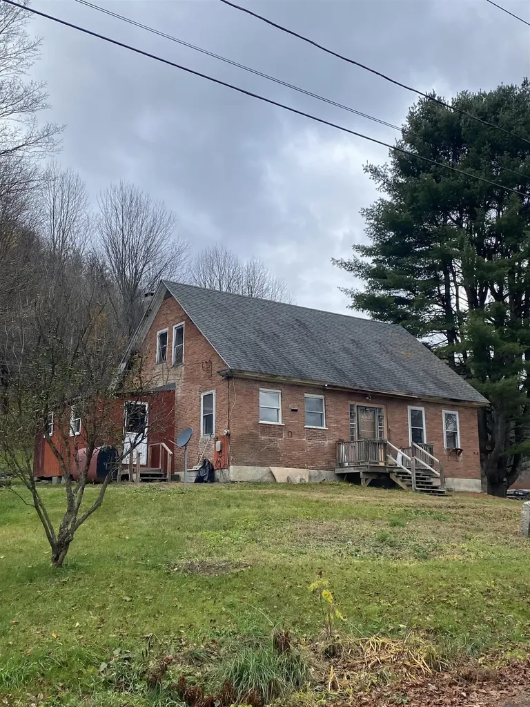 176 Store Hill Road Bethel VT 05032