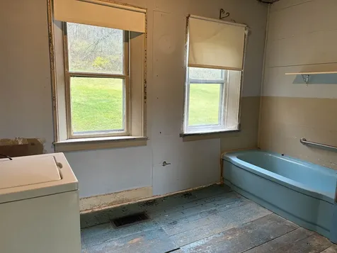 176 Store Hill Road Bethel VT 05032