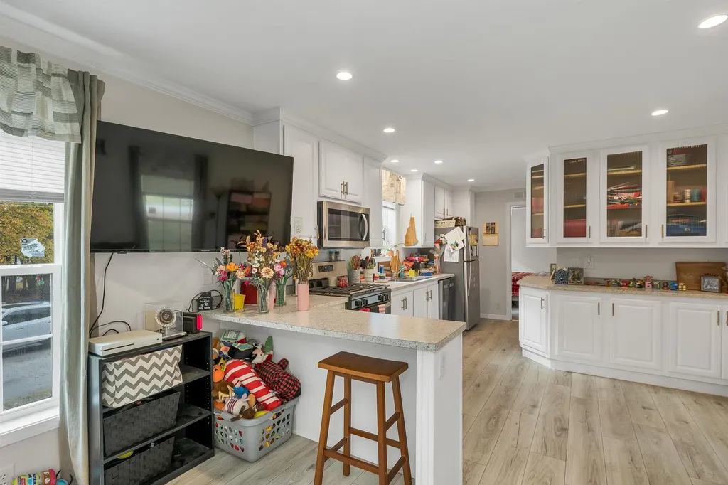 20 True Road Meredith NH 03253