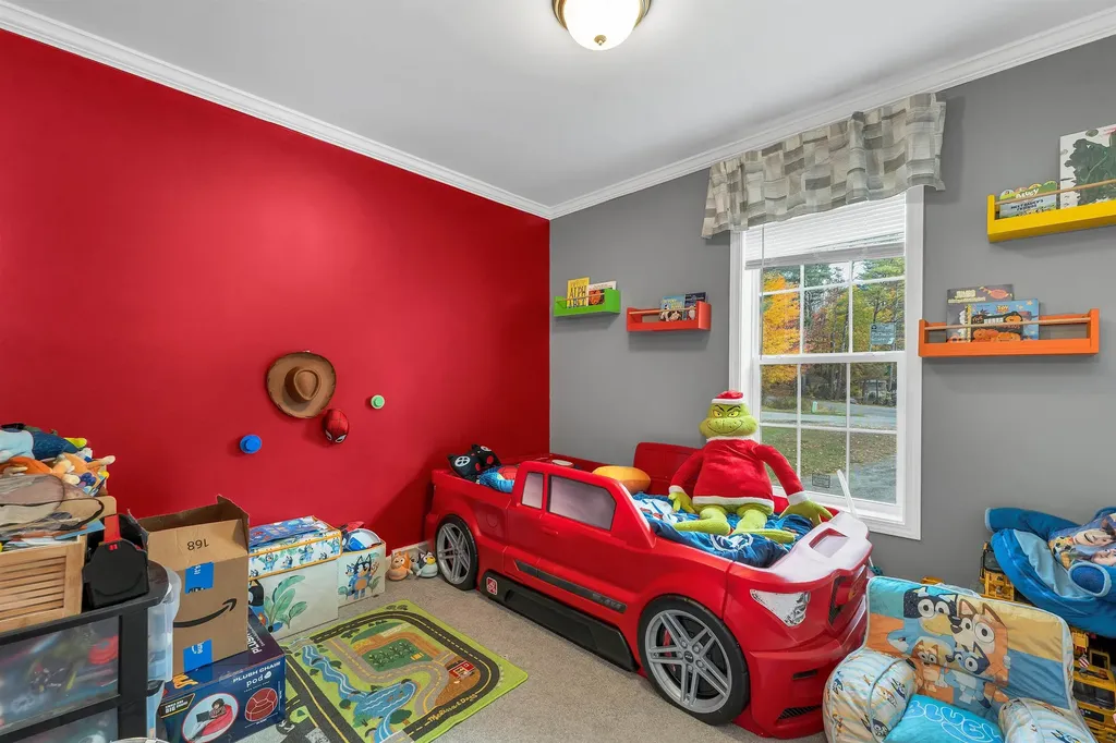 20 True Road Meredith NH 03253