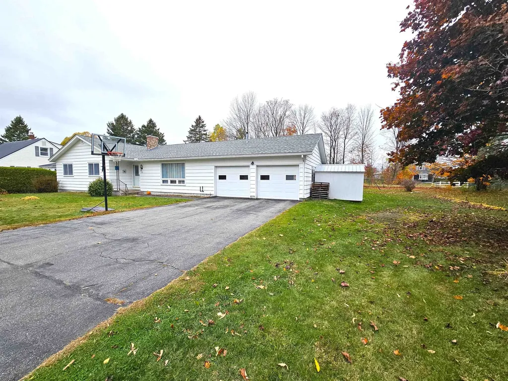 53 Beauchesne Street Derby VT 05829