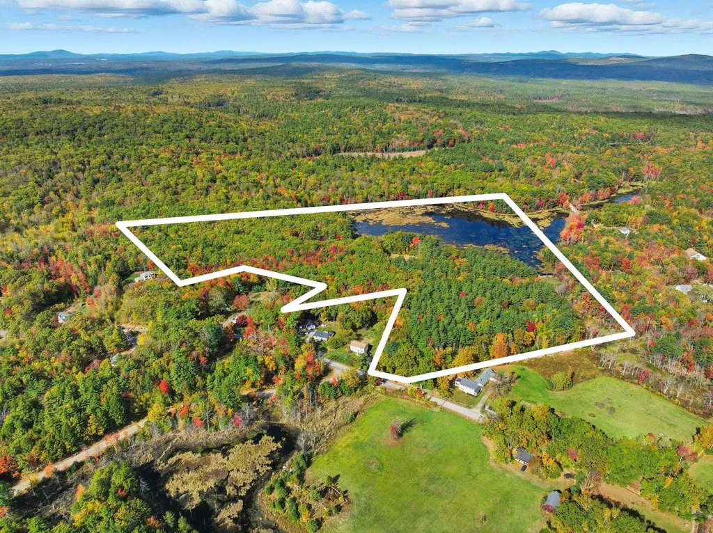 733 North Street Candia NH 03034