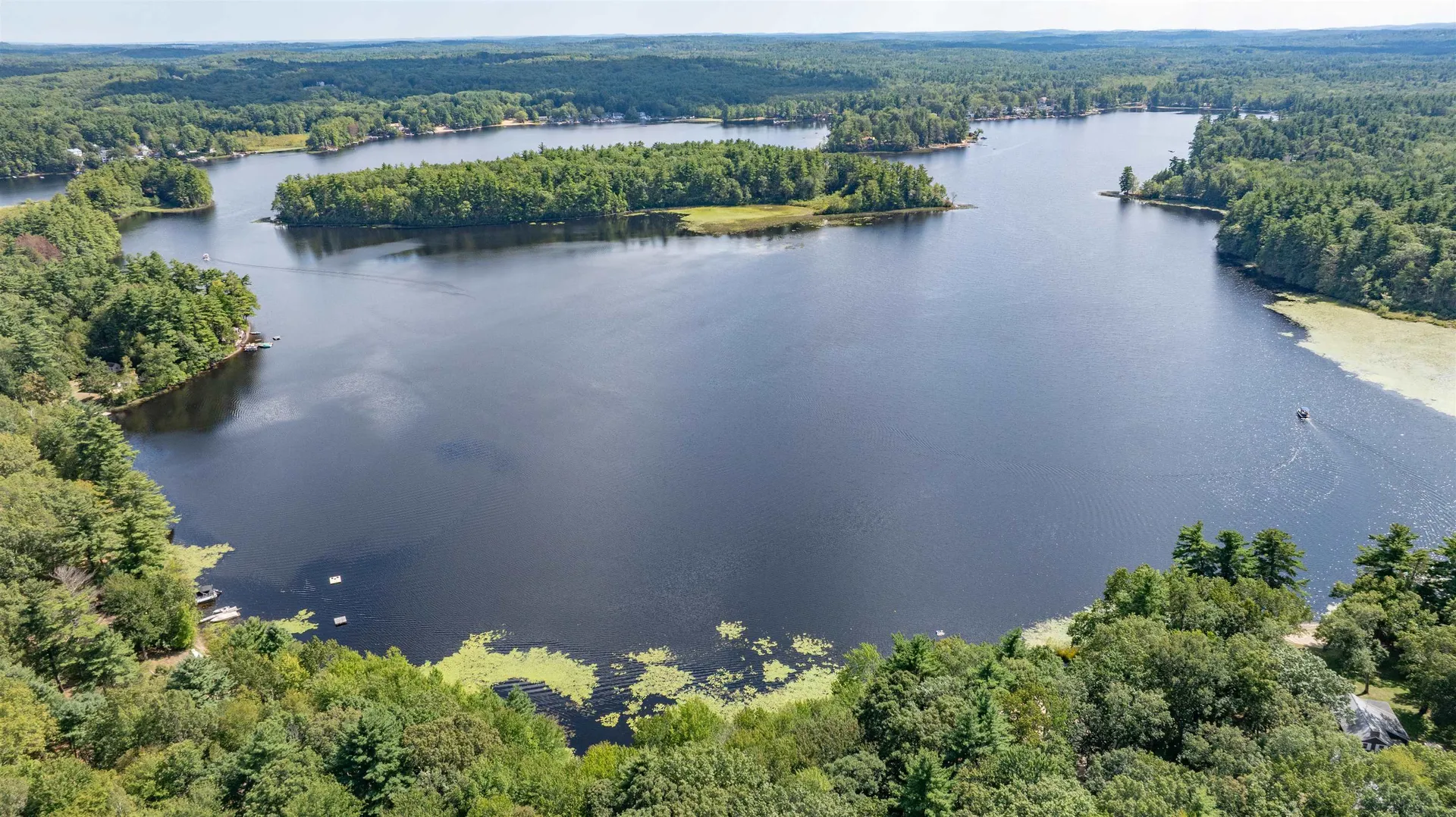 8 Sunshine Drive Kingston NH 03848