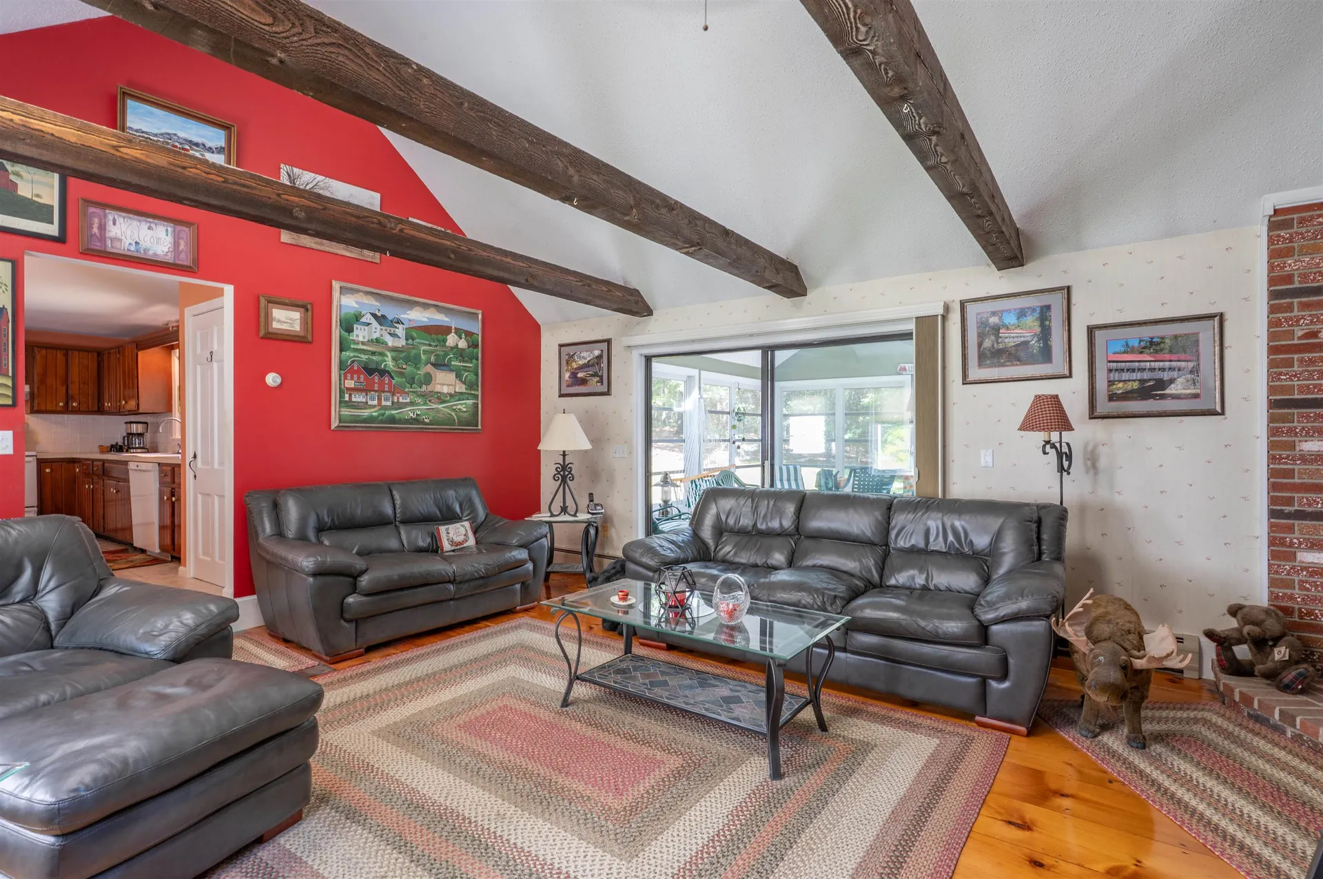 8 Sunshine Drive Kingston NH 03848