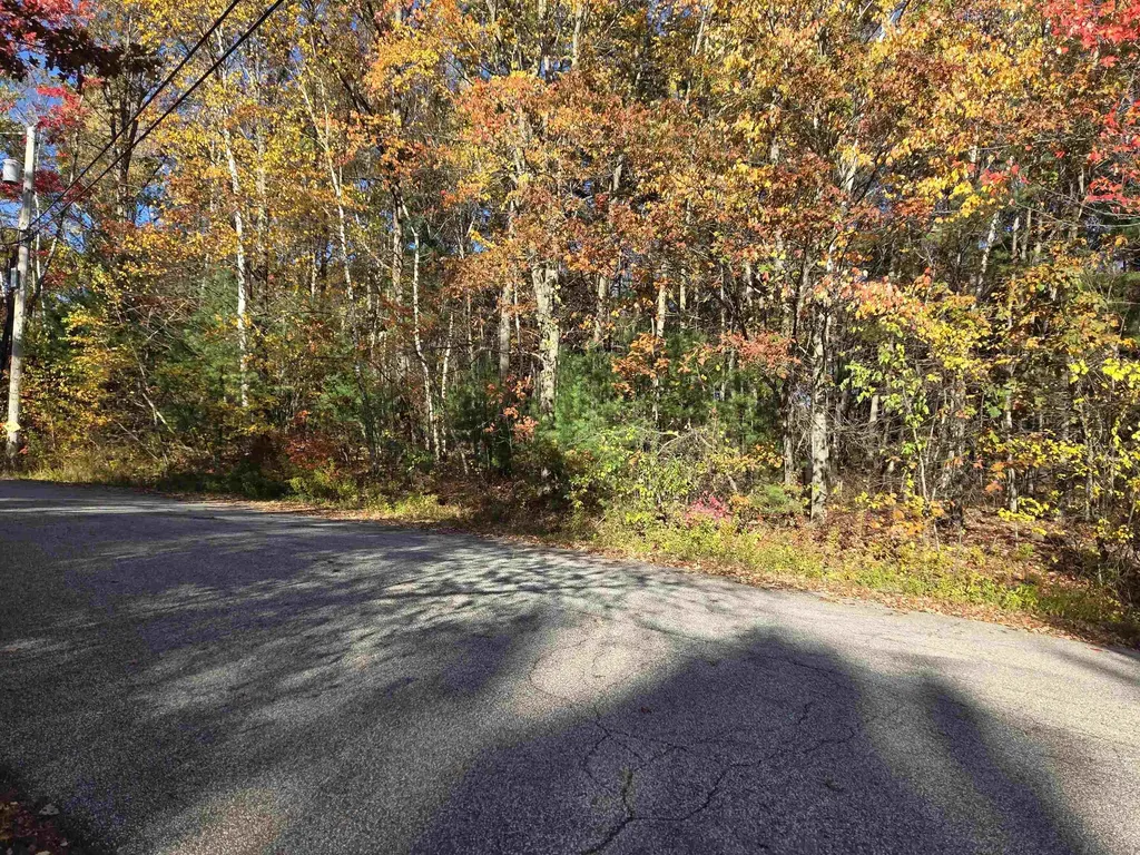 15 Johns Drive Hooksett NH 03106