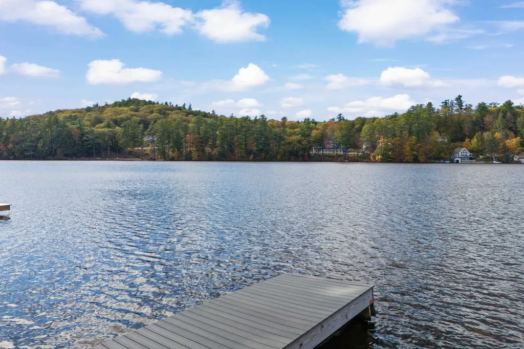 108 East Shore Drive Weare NH 03281