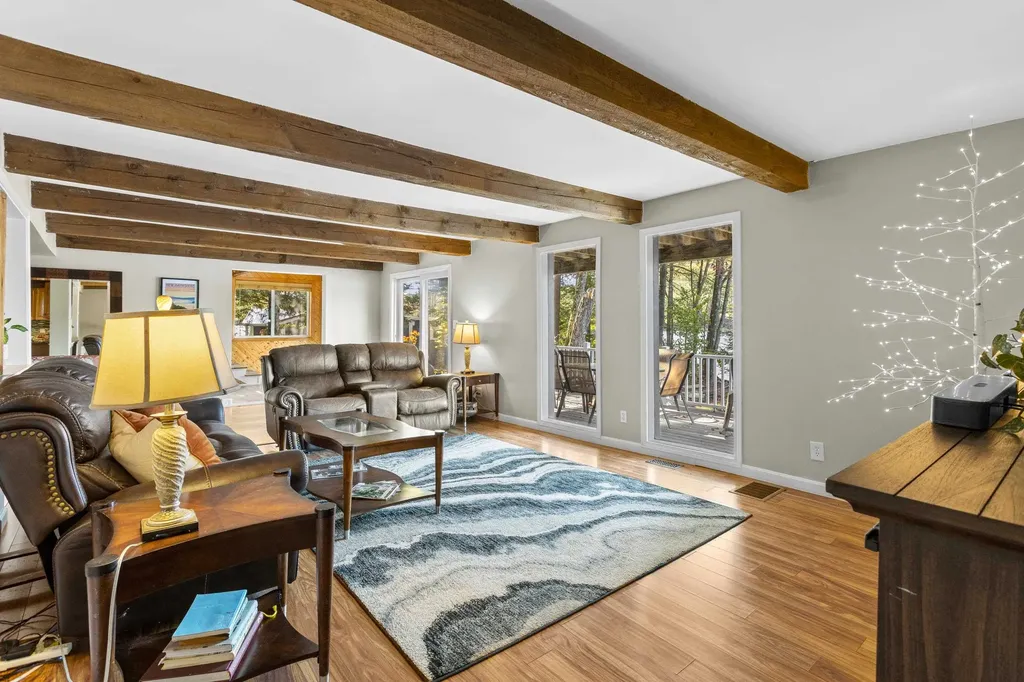 108 East Shore Drive Weare NH 03281