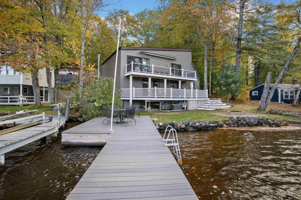 108 East Shore Drive Weare NH 03281