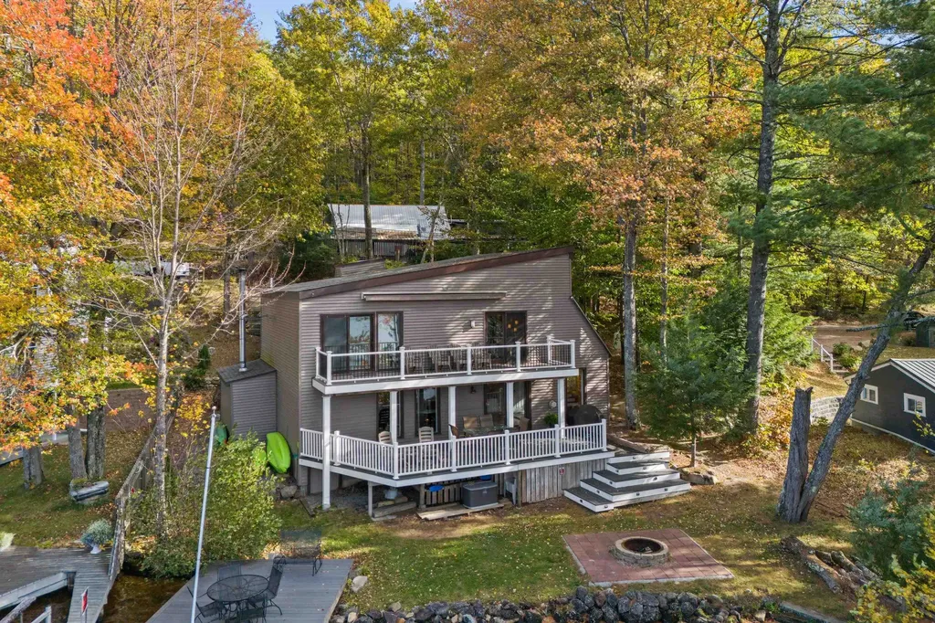 108 East Shore Drive Weare NH 03281