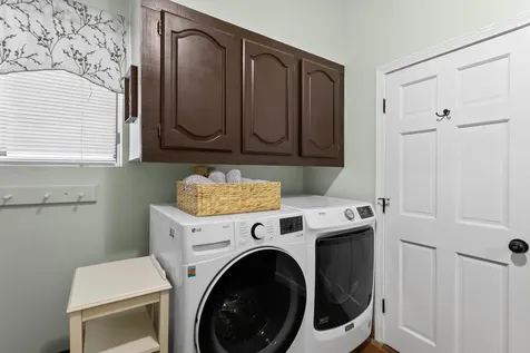 108 East Shore Drive Weare NH 03281