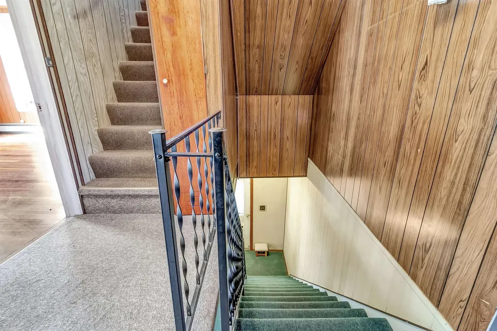 22 E Washington Street Rutland City VT 05701