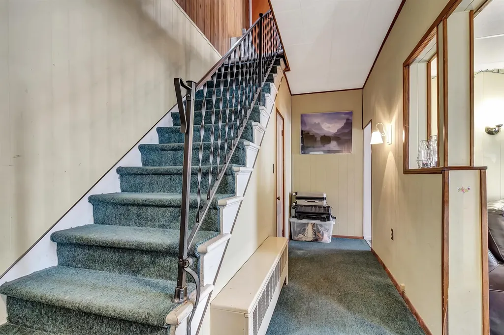 22 E Washington Street Rutland City VT 05701