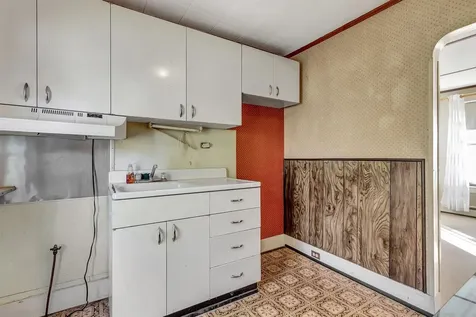 22 E Washington Street Rutland City VT 05701