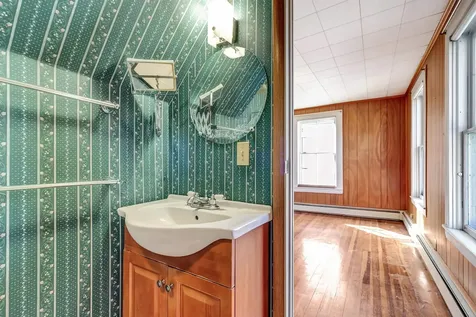 22 E Washington Street Rutland City VT 05701